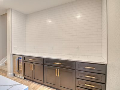 Custom Residential Kitchen Cabinet