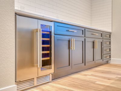 New Kitchen Cabinet
